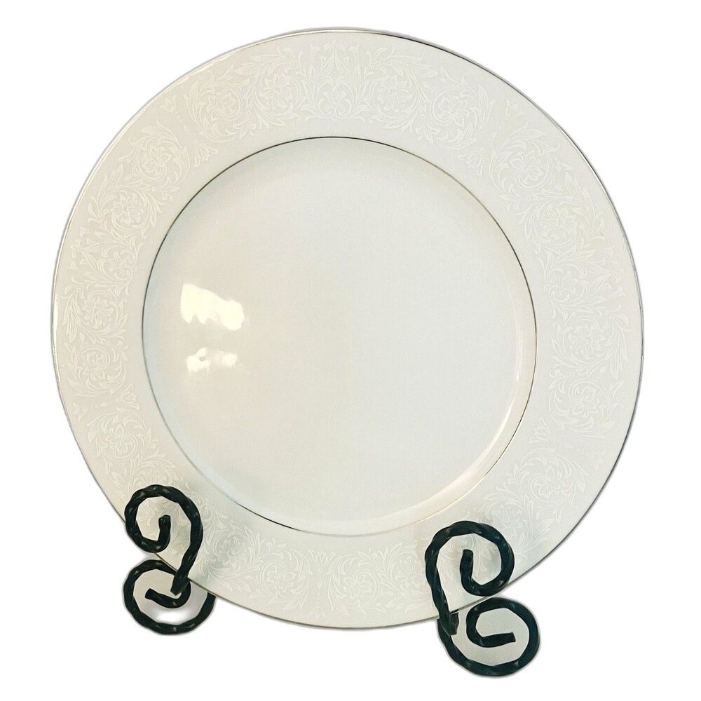 5 Vintage Crown Victoria Bone China Lovelace Pattern Dinner Plates Japan 1950